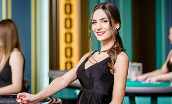 Hình ảnh trung tâm hỗ trợ khách hàng của Kubet88 Nổ Hũ, với biểu tượng tai nghe và tin nhắn, đại diện cho việc liên hệ và khiếu nại về GDPR, với màu xanh lá và vàng.